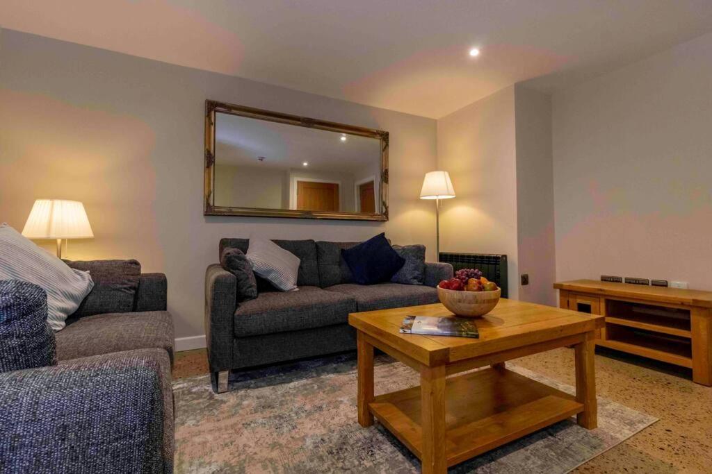Wensleydale Halls Лейберн Екстер'єр фото